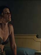 Cobie Smulders In A Bra In Jack Reacher 2