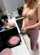 Half Naked Pancake Making.. Yes They Have To Be Pink 😜
